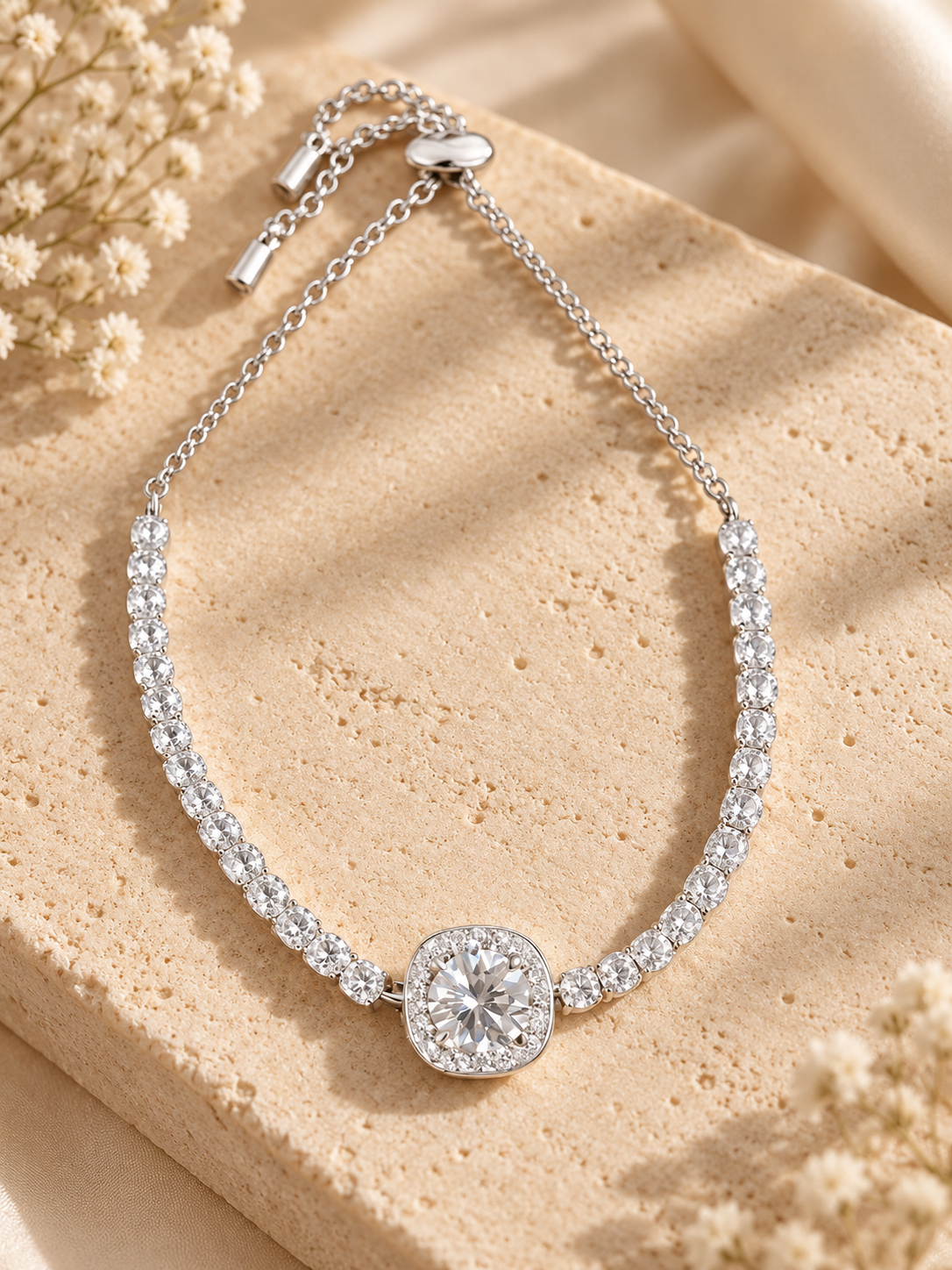 Camelia Moissanite Bracelet