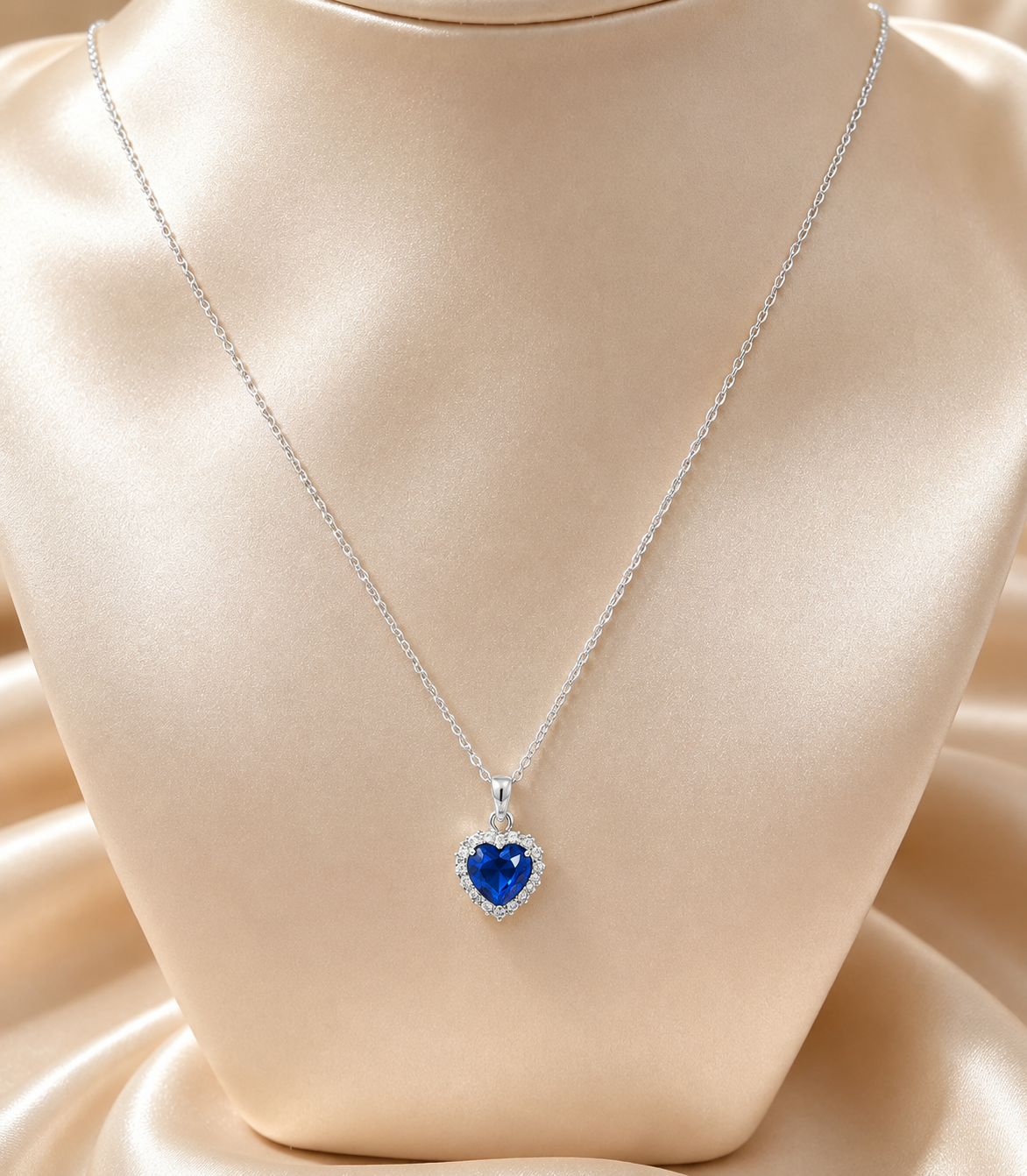 Alessa Sapphire Love