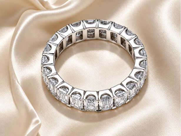 Emerald Cut Band
