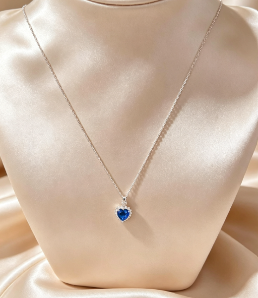 Alessa Sapphire Love
