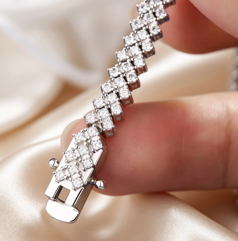 Heart Tennis Bracelet