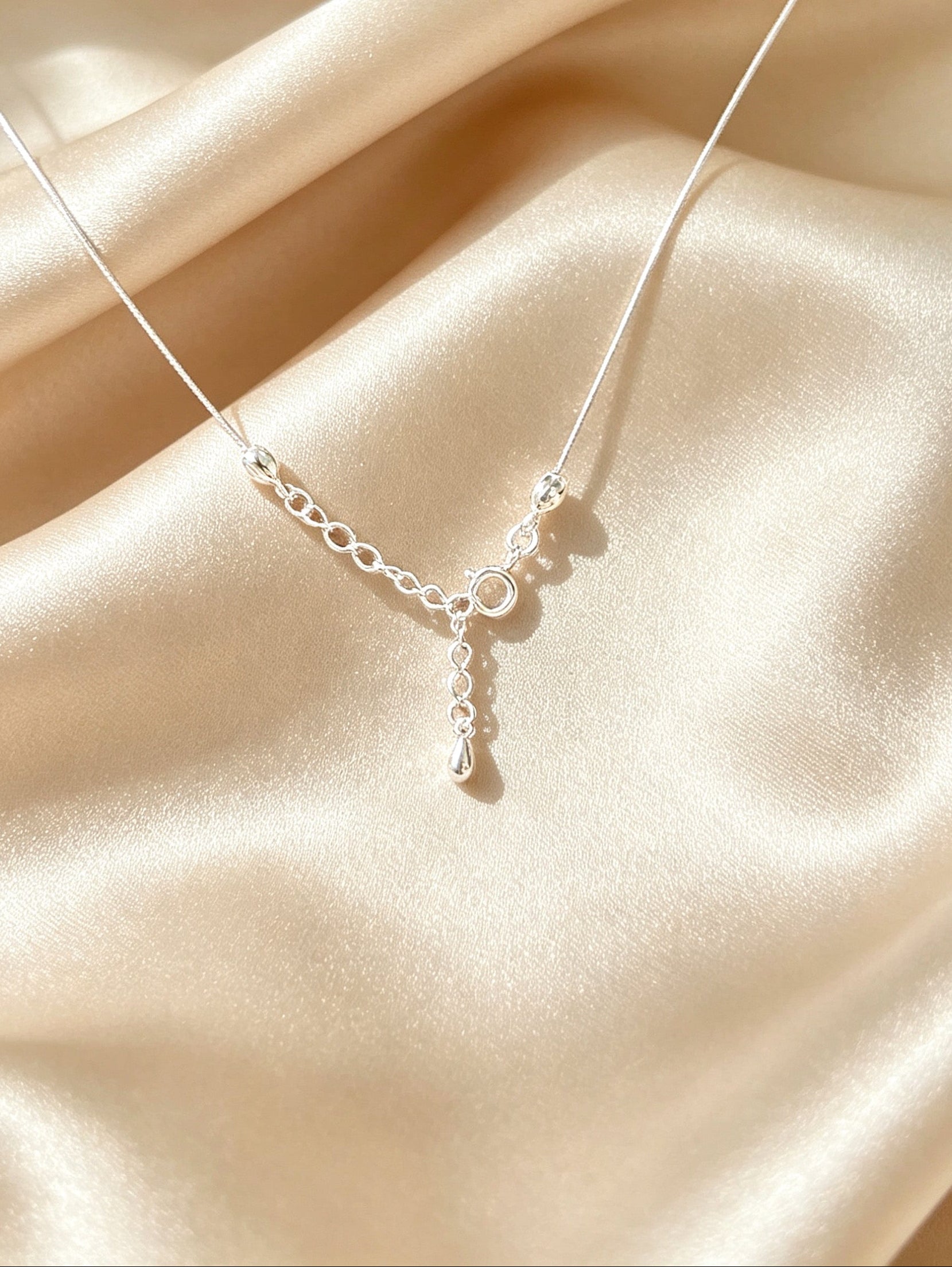 Magnolia Necklace
