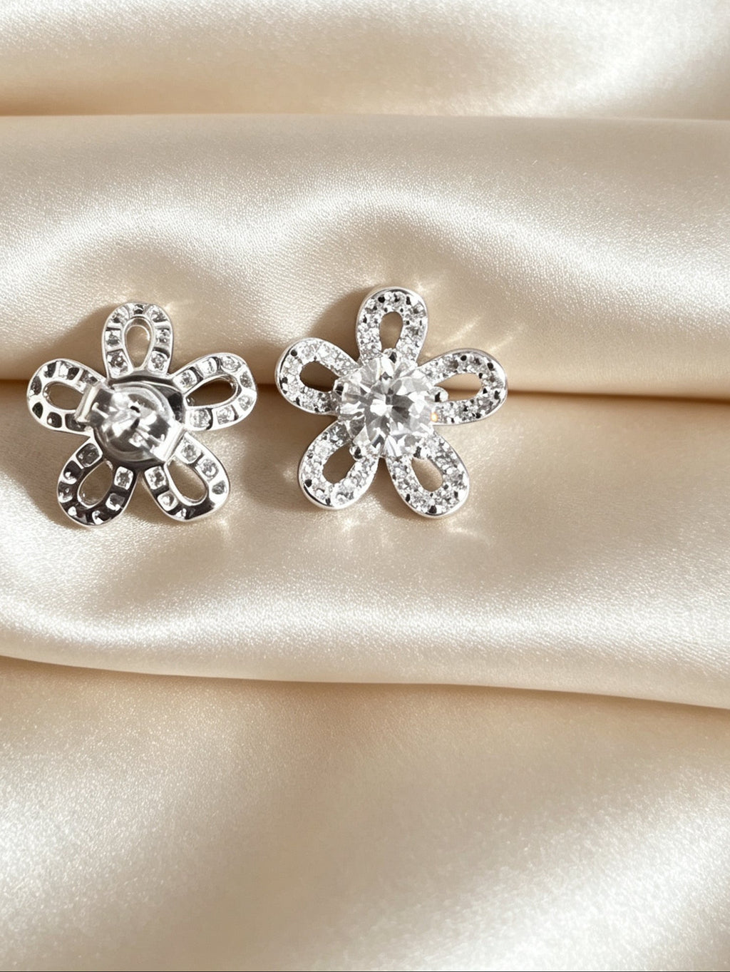 Dahlia Earrings