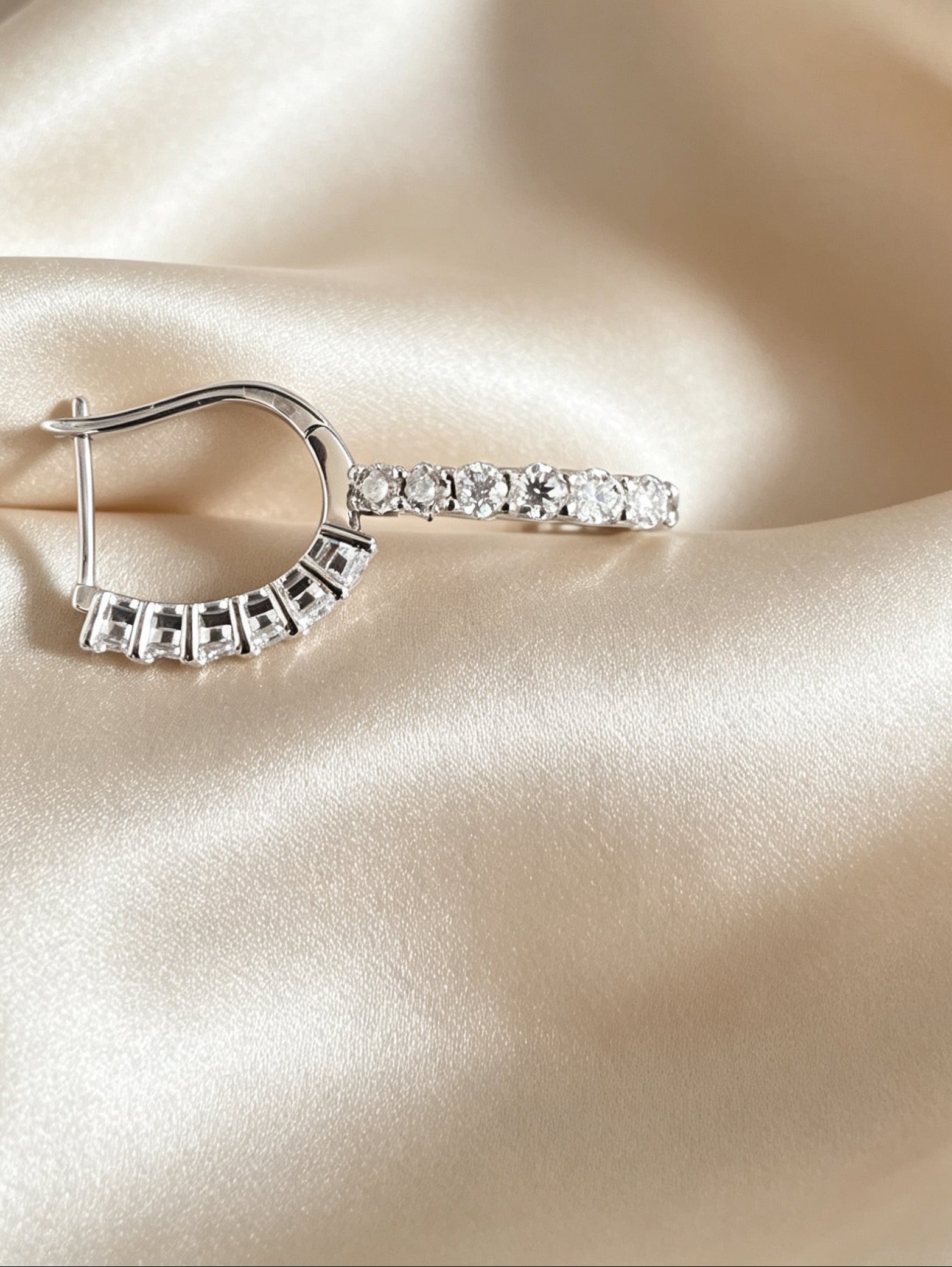 Eterna Hoop
