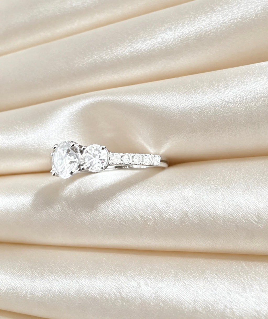 Alessa Trinity Ring