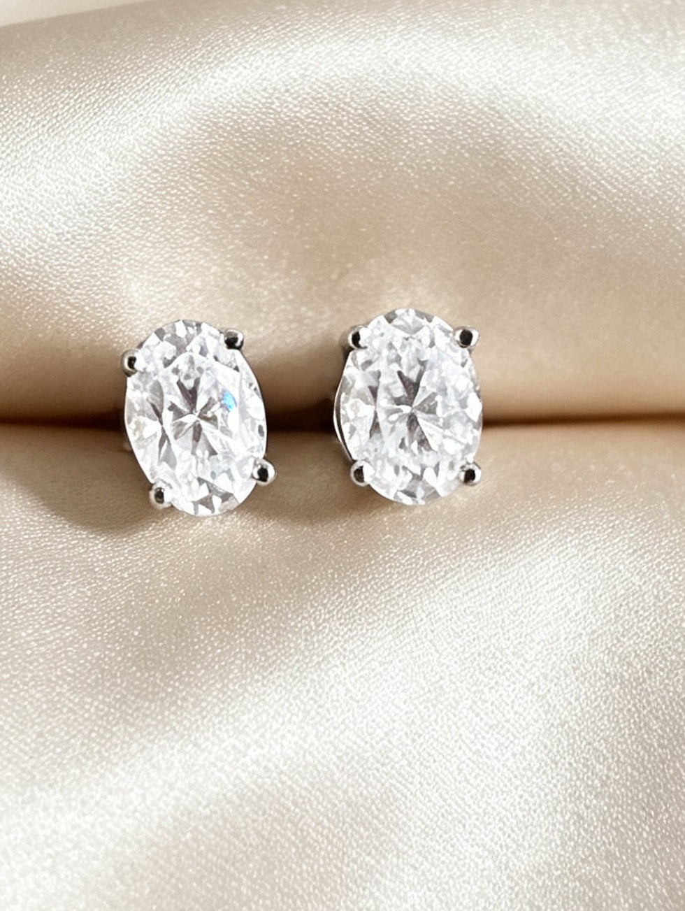 The Oval Cut Stud Earrings