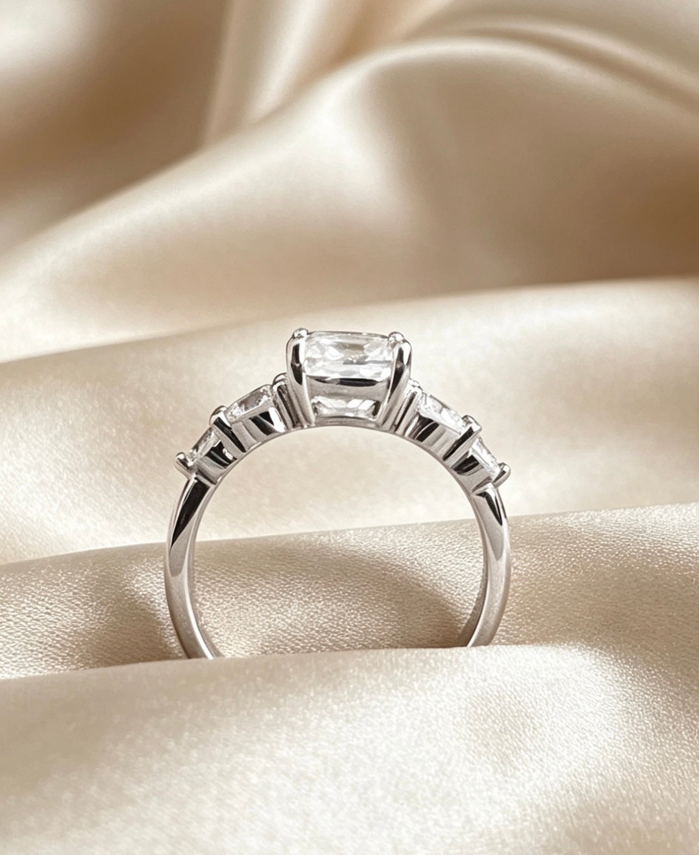 Lilly Ring